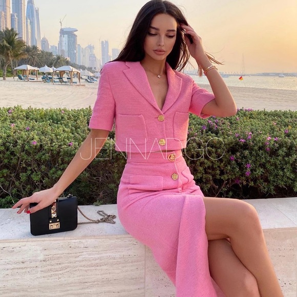 NWT pink Zara gold buttoned textured midi skirt - Picture 6 of 17